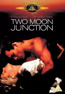 Two Moon Junction จะต้องลองรักสักกี่ครั้ง